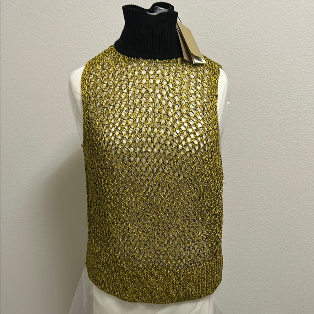 Burberry Gold Black Knit Sleeveless Top in Medium